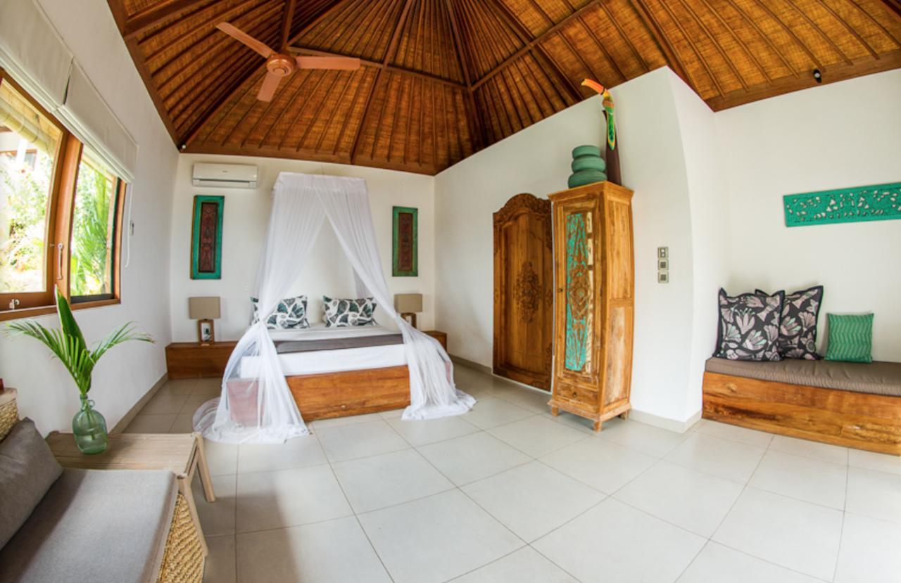 Bersantai Villas Lembongan Island Exterior photo